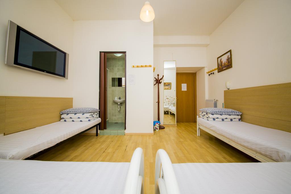 The Voice Of Roma Guesthouse Ngoại thất bức ảnh