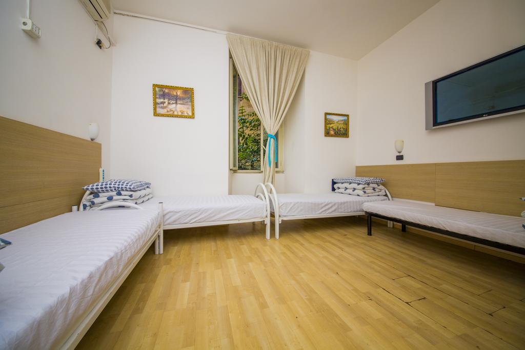 The Voice Of Roma Guesthouse Ngoại thất bức ảnh