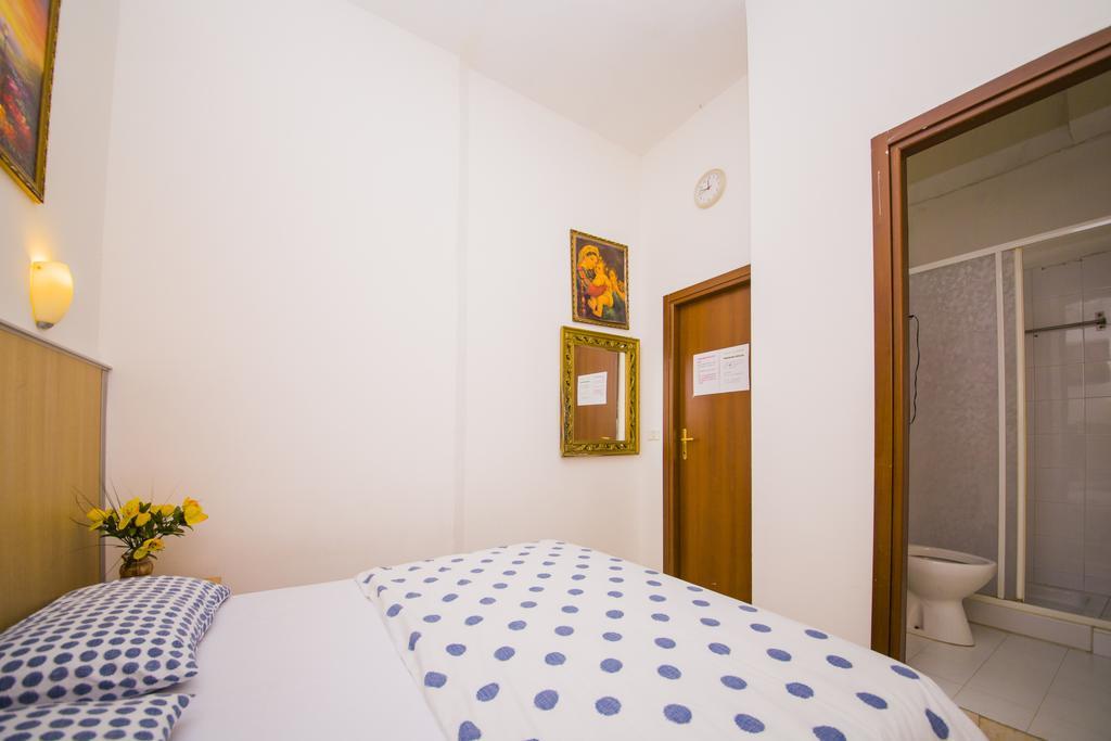 The Voice Of Roma Guesthouse Ngoại thất bức ảnh